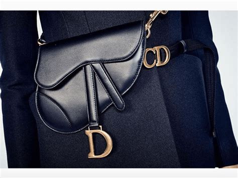 dior pouch belt|dior saddle belt pouch review.